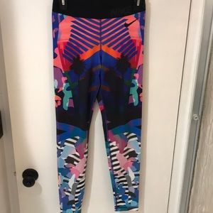 Nike x N+TC legging Tour Los Angeles print